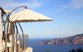 Hotel Scandola  3*
